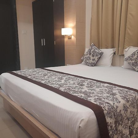 Variety Inn Patna  Bagian luar foto