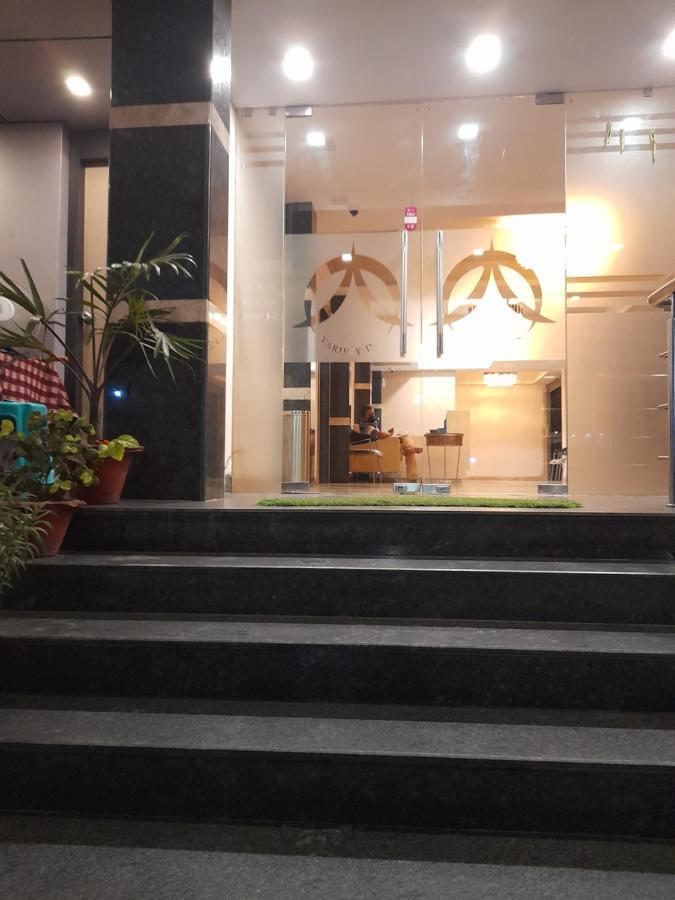 Variety Inn Patna  Bagian luar foto