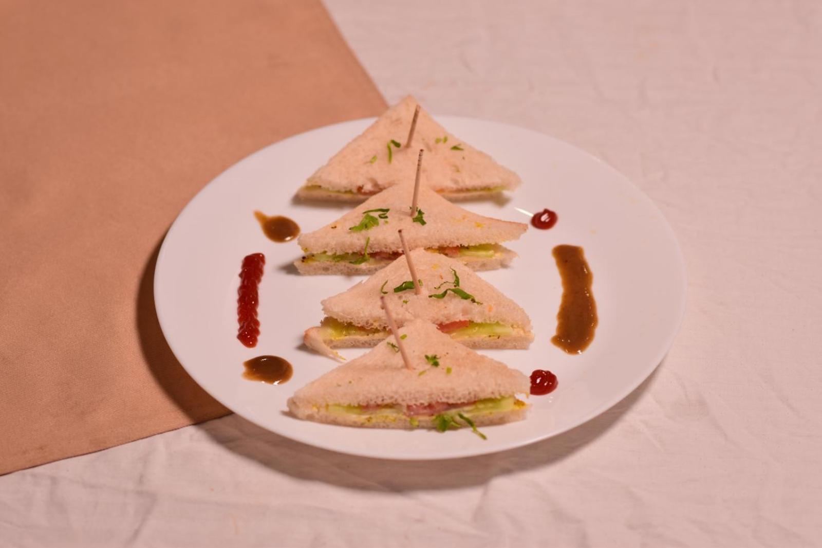 Variety Inn Patna  Bagian luar foto