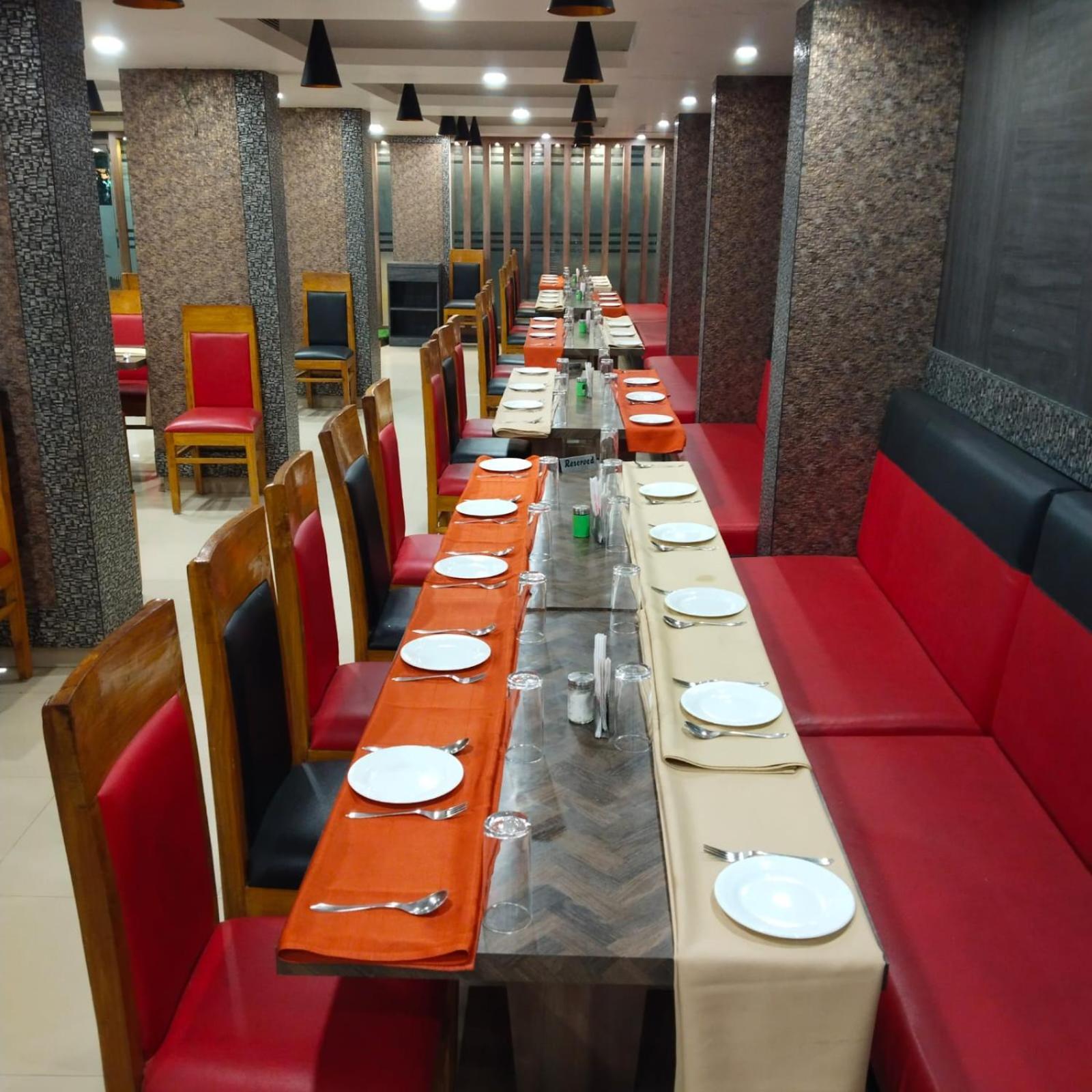 Variety Inn Patna  Bagian luar foto