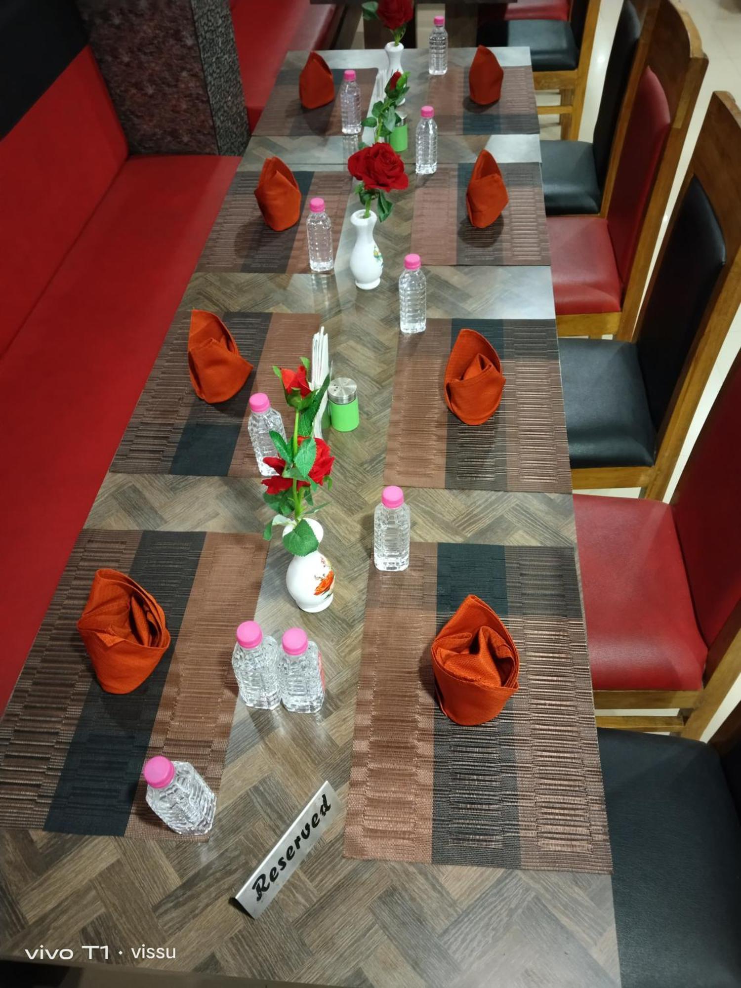 Variety Inn Patna  Bagian luar foto