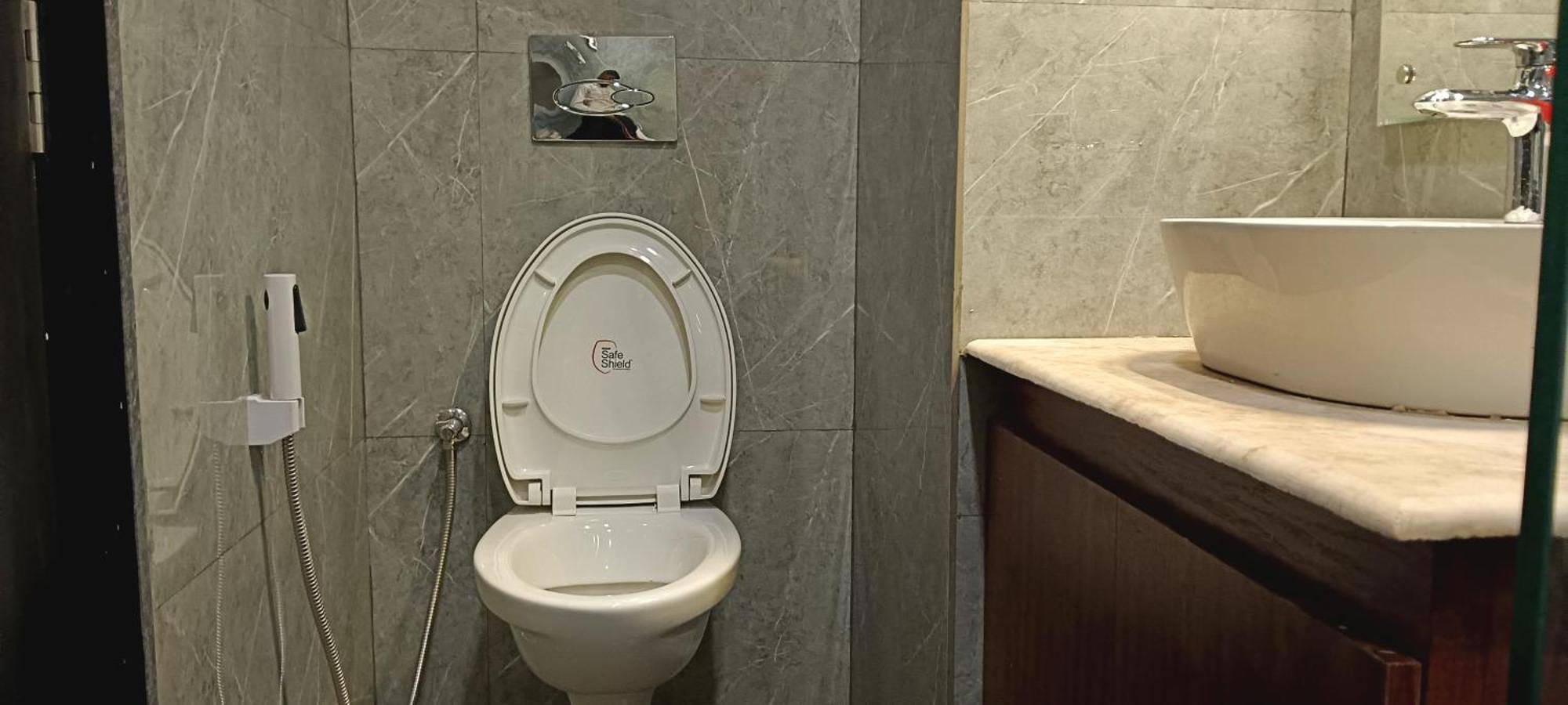 Variety Inn Patna  Bagian luar foto